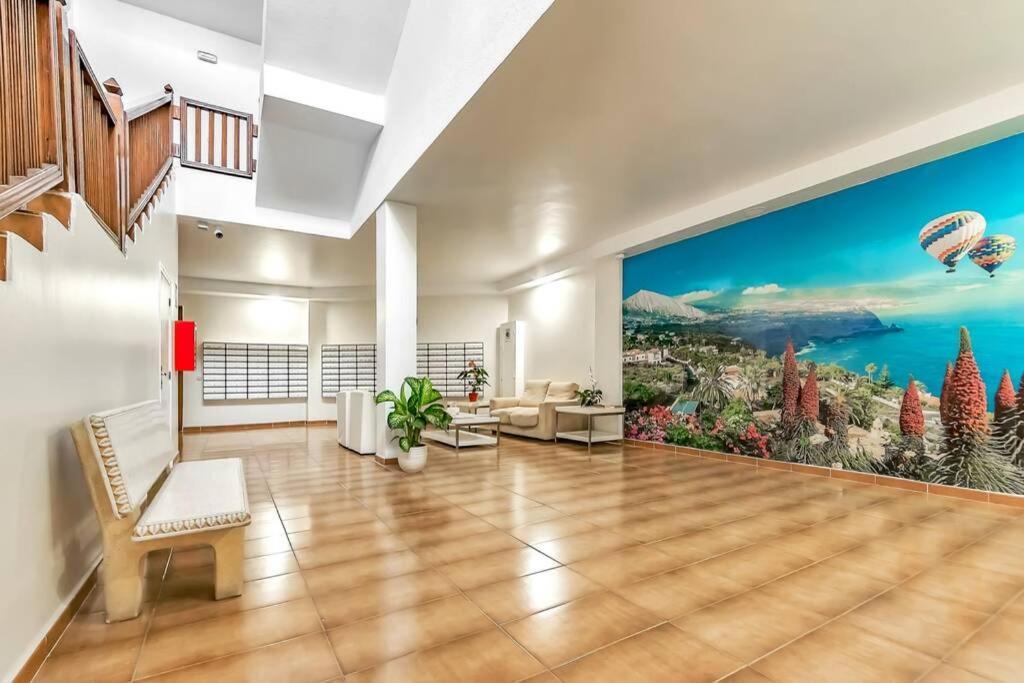 Modern Apartment In Parque Royal I, Playa Fanabe Costa Adeje (Tenerife) Exterior foto