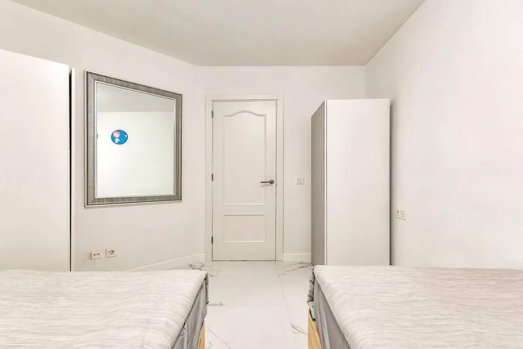 Modern Apartment In Parque Royal I, Playa Fanabe Costa Adeje (Tenerife) Exterior foto